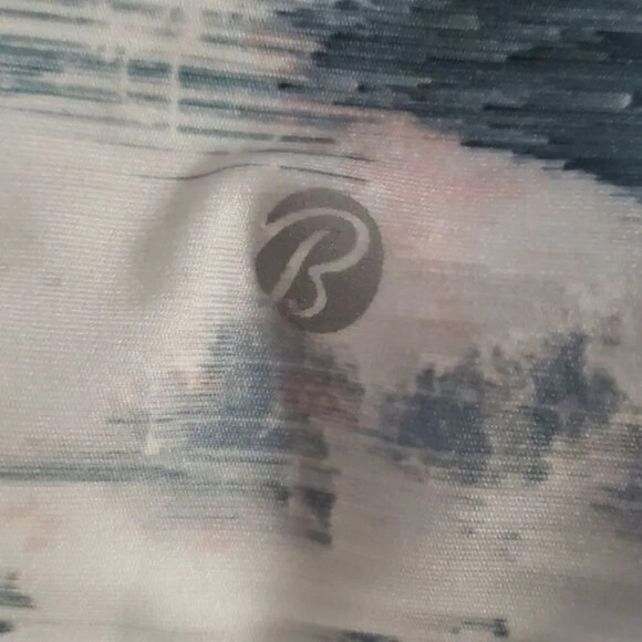 BALLY TOTAL Fitness Tummy Control Leggins Size Small - Picture 3 of 5